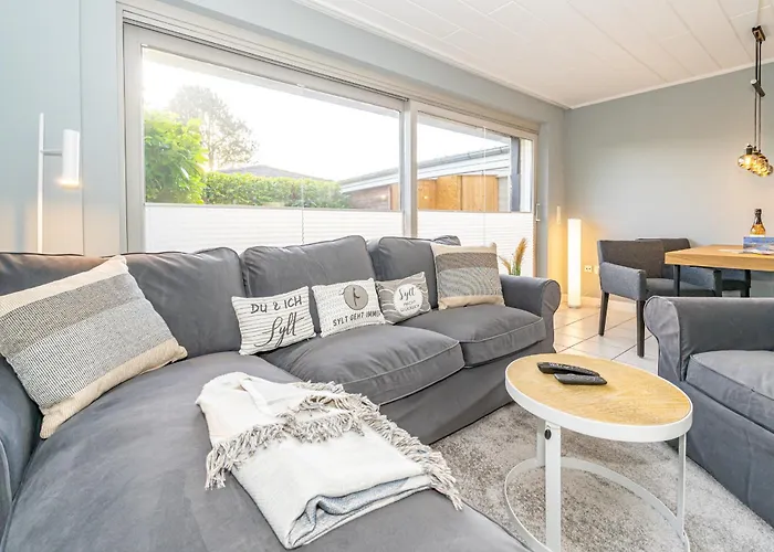 Lachmoewe Semesterbostad